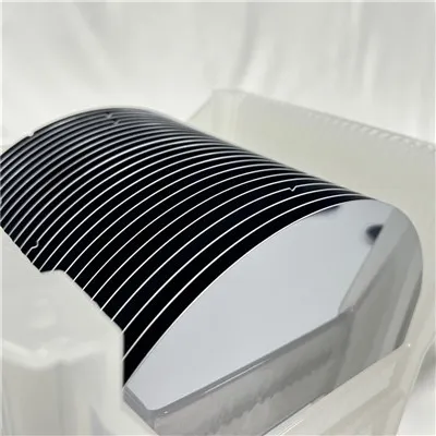 Scannán tanaí sileacain wafer